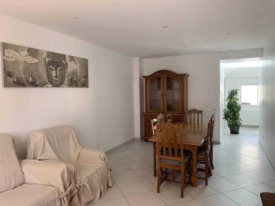 Maison De 1 A 8 Personnes Entierement Renovee Charly-sur-Marne Exterior foto