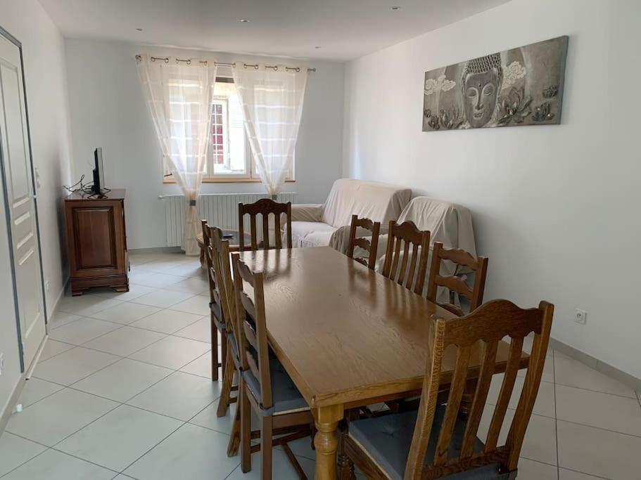 Maison De 1 A 8 Personnes Entierement Renovee Charly-sur-Marne Exterior foto
